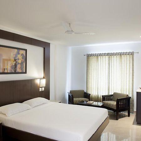Lalitha Inn Guruvāyūr Εξωτερικό φωτογραφία