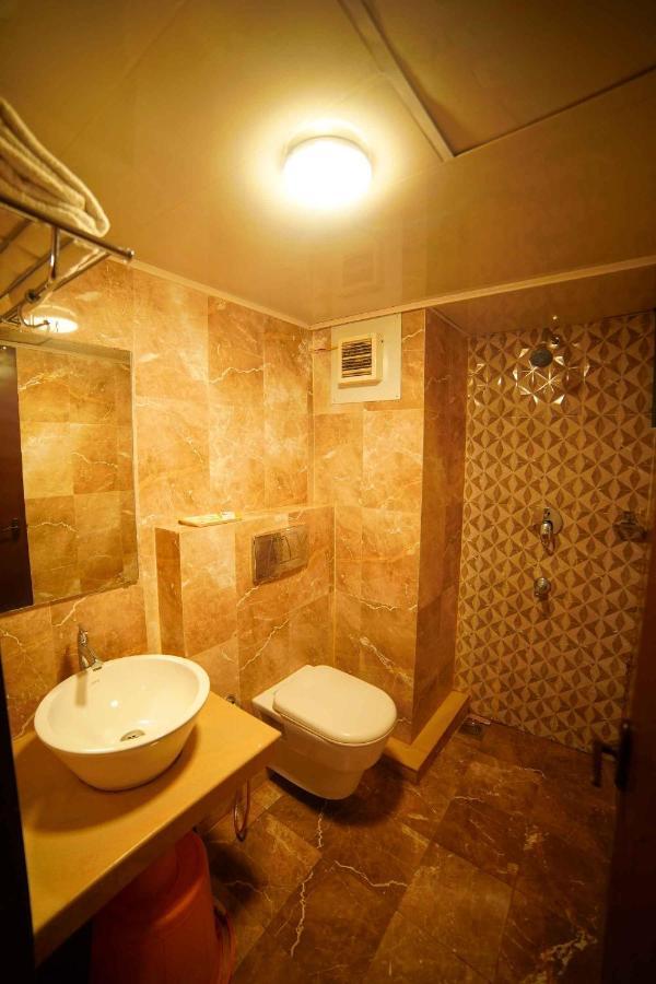 Lalitha Inn Guruvāyūr Εξωτερικό φωτογραφία